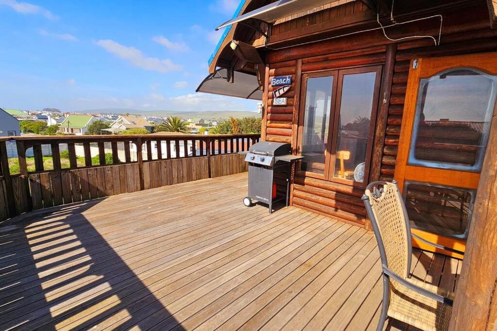 The Quaint Log House Houthuis Holiday home *